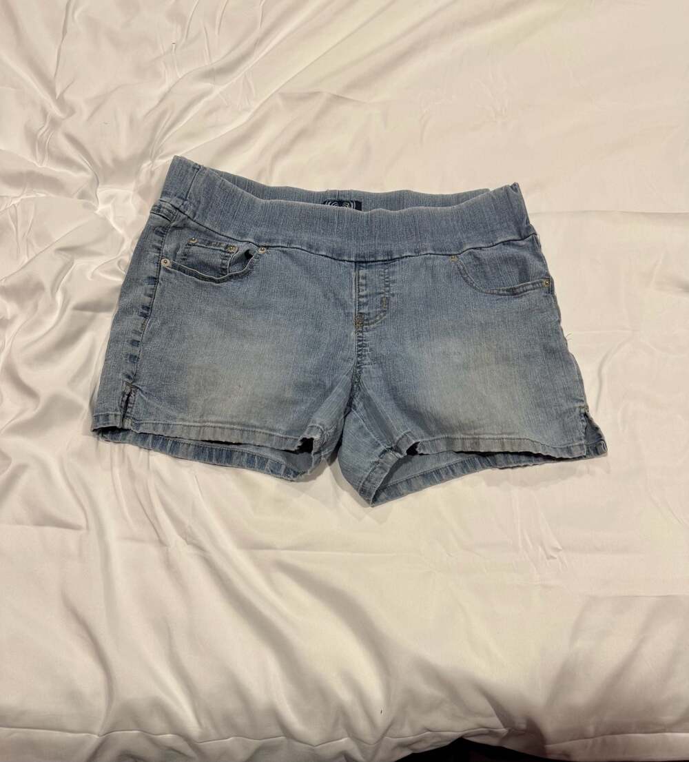 Y2K 2000’sAngels Jeanswear Pull-On Denim Jean Shorts